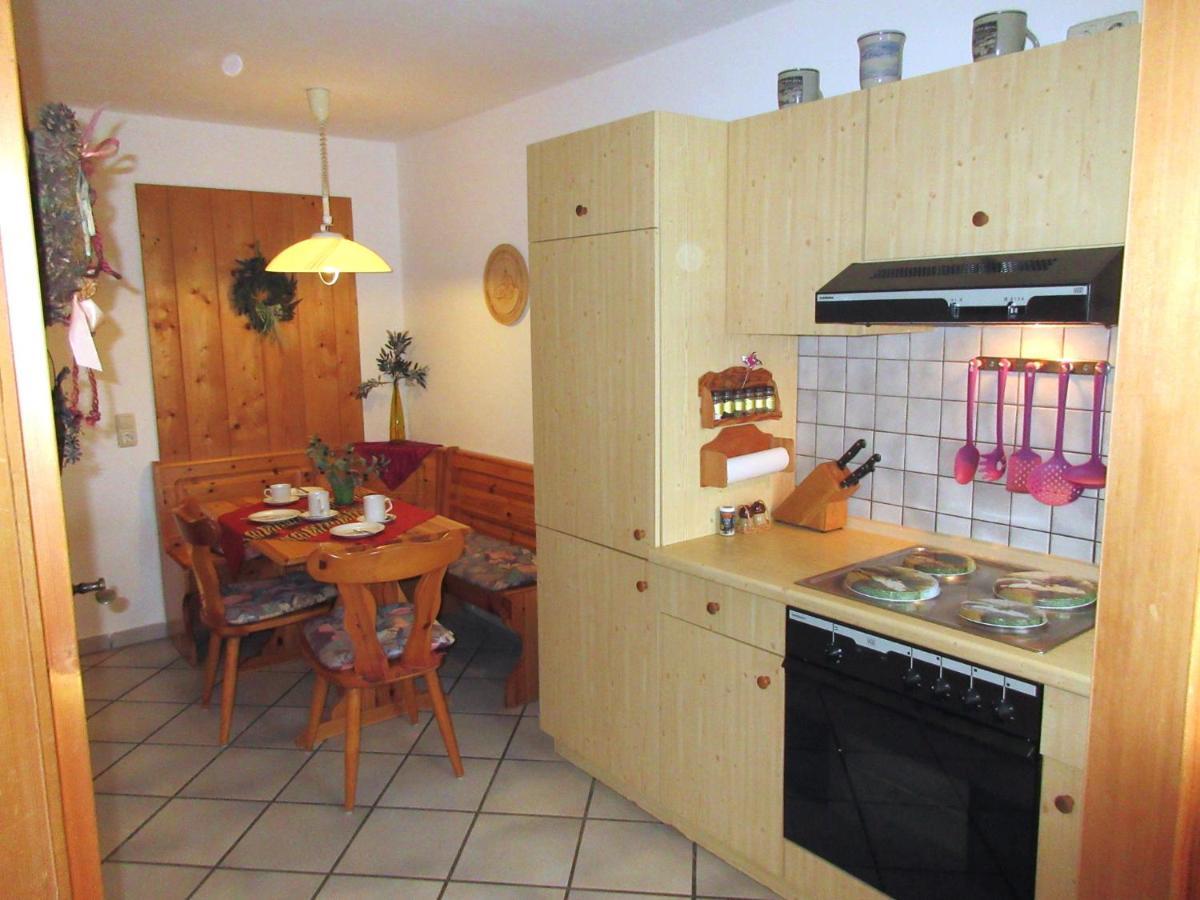 Lohnerhof Villa Kirchanschoring Ruang foto