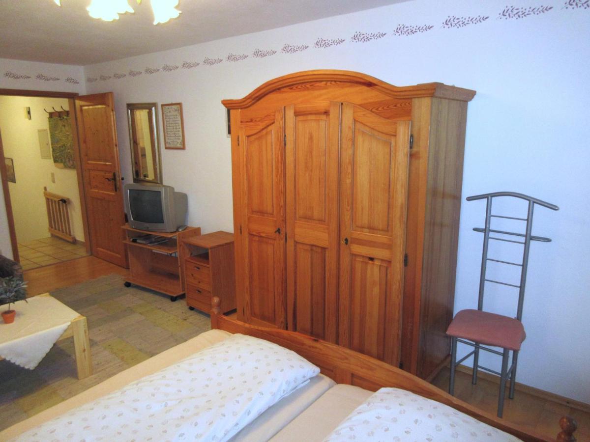 Lohnerhof Villa Kirchanschoring Ruang foto